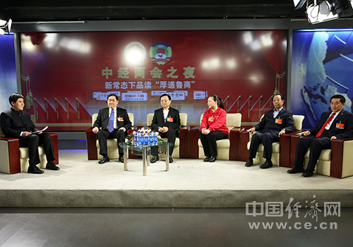 人大代表點贊四個全面：聚人心、聚人氣 百姓支持