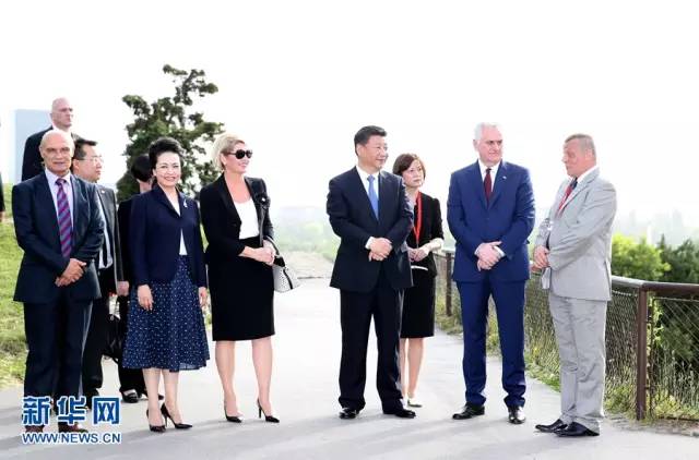 習近平同尼科利奇總統共同出席中國文化中心奠基儀式