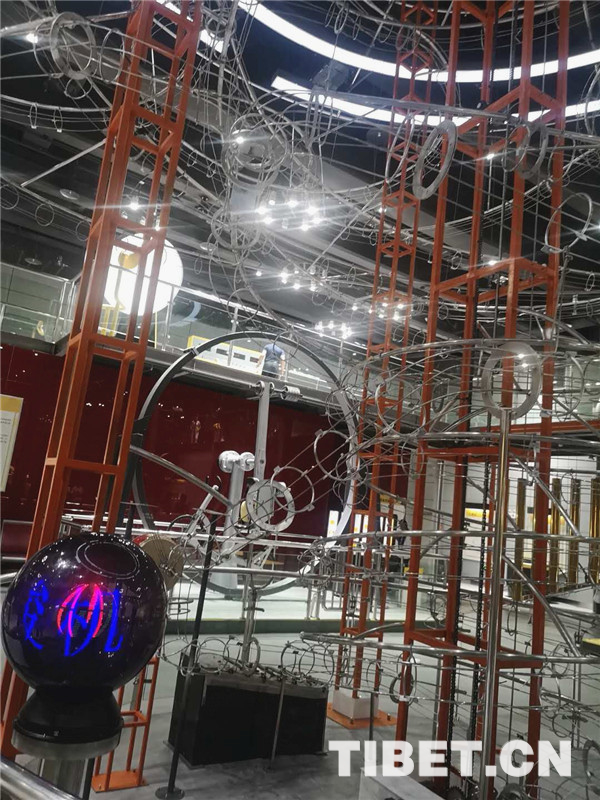 【新時代•幸福美麗新邊疆】帶你走進克拉瑪依科技館：抓住暑假的尾巴一起“玩轉(zhuǎn)”科學