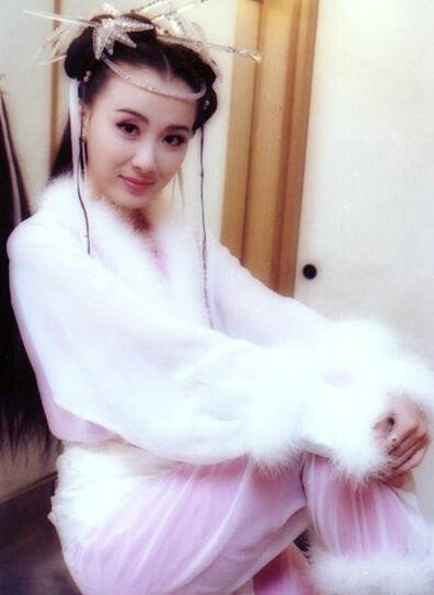 楊冪劉亦菲李若彤趙雅芝劉濤 女星白裙古裝照誰(shuí)最“仙”