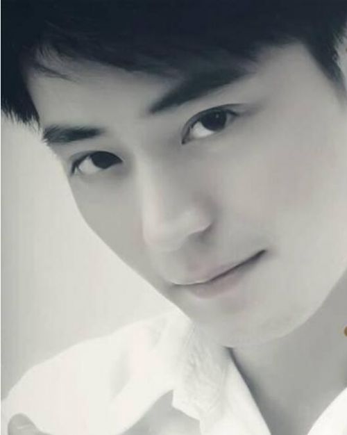 鹿晗楊洋陳偉霆 盤點(diǎn)“眼睛含情”的男星