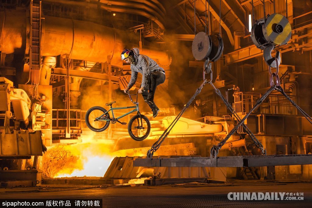 原來可以這么玩！盤點全球各地運動牛人挑戰極限的高能瞬間