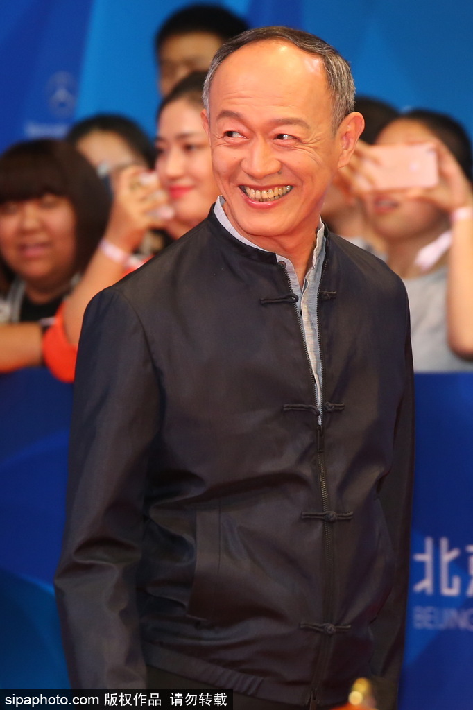 第七屆北京電影節(jié)：莫妮卡·貝魯奇性感現(xiàn)身閉幕式紅毯 林志玲、蔣雯麗、殷桃同場爭艷