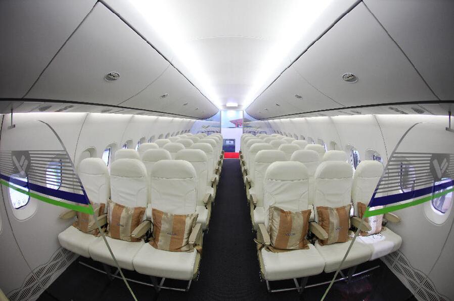 國產大飛機C919機艙內部照片公布