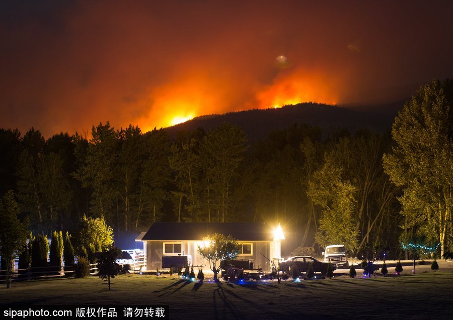 加拿大卑詩省山火蔓延 近7000人被疏散全省進入緊急狀態