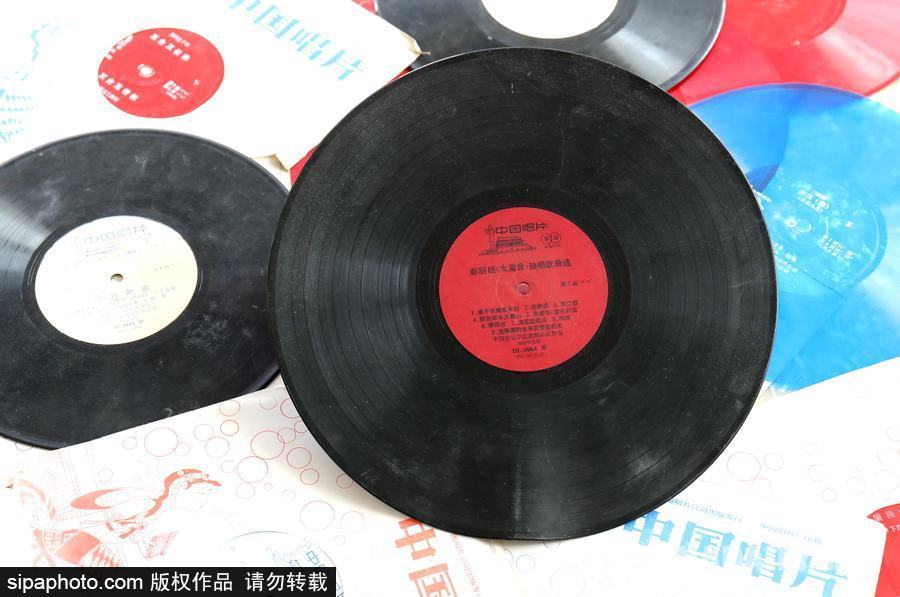 濃濃懷舊風(fēng) 老物件見證中國改革開放40年