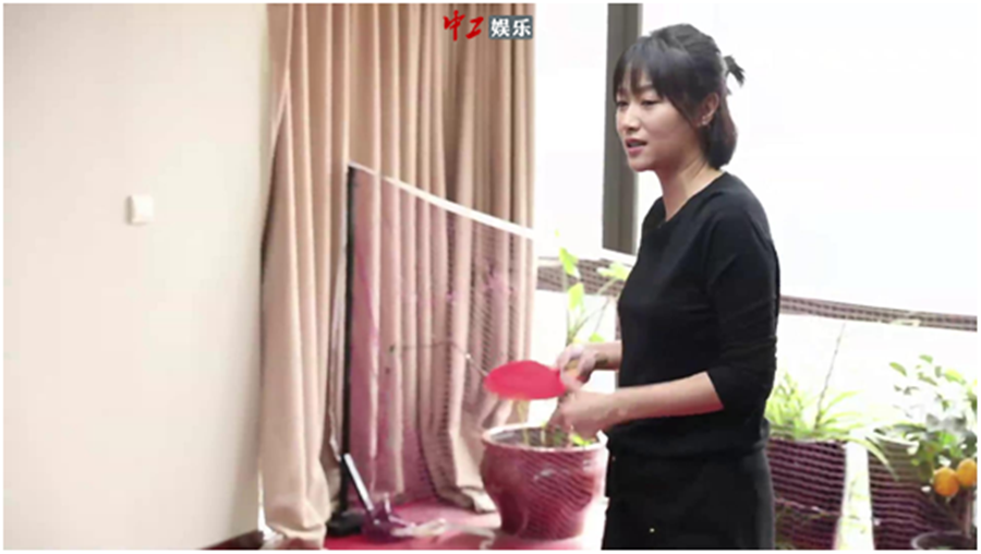 徐靜蕾魯豫大聊凍卵話題 鏡頭前細數男友優(yōu)點