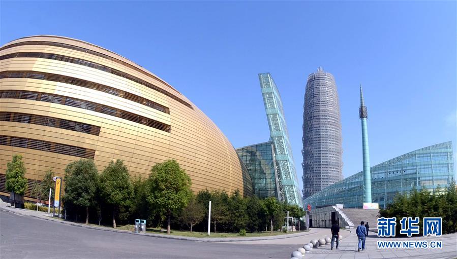 有生命力的國際新城——走訪上合組織峰會召開地鄭東新區